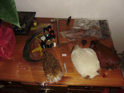 KIT MONTAGE MOUCHE CONFIRME